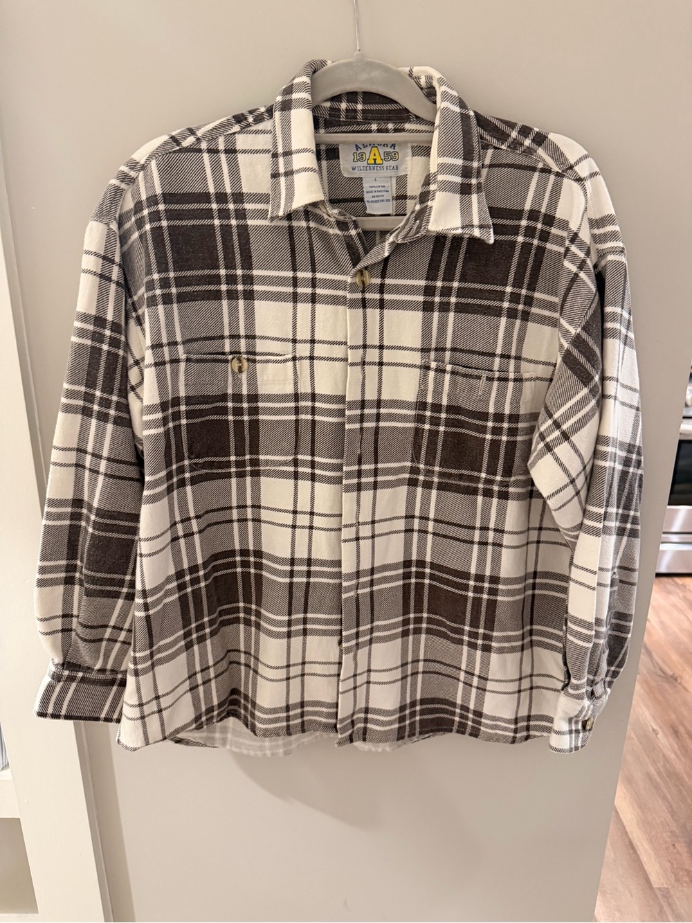Men's Plaid Button-Down Shirt Jacket in Brown & White
